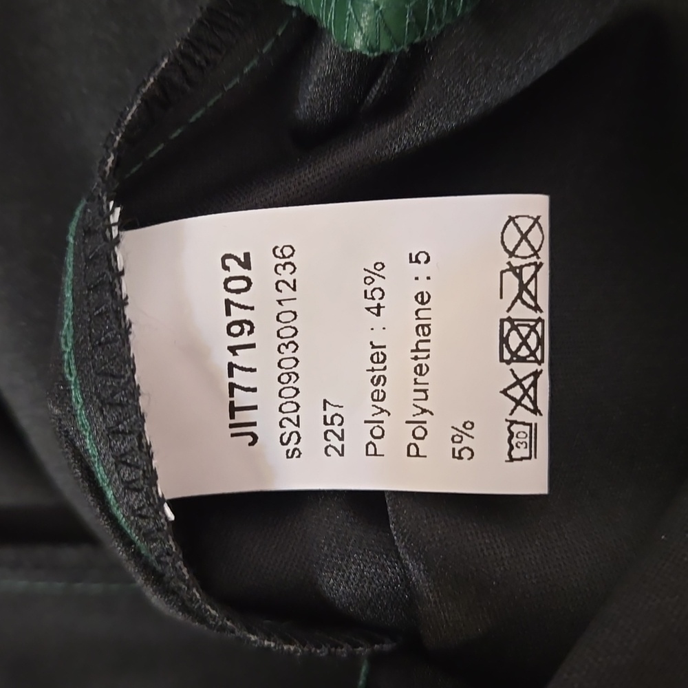 Faux Leather Skinny Pants - Picture 5 of 5
